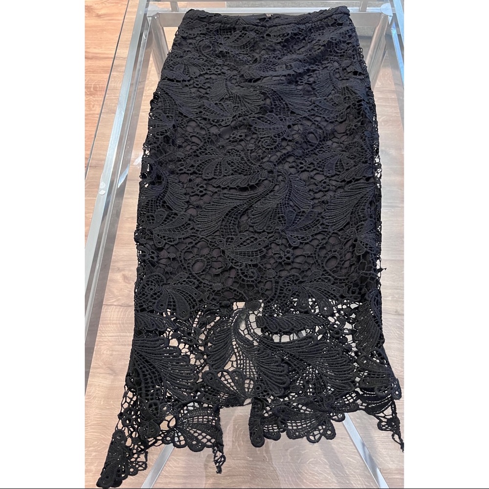 Lace Pencil Skirt